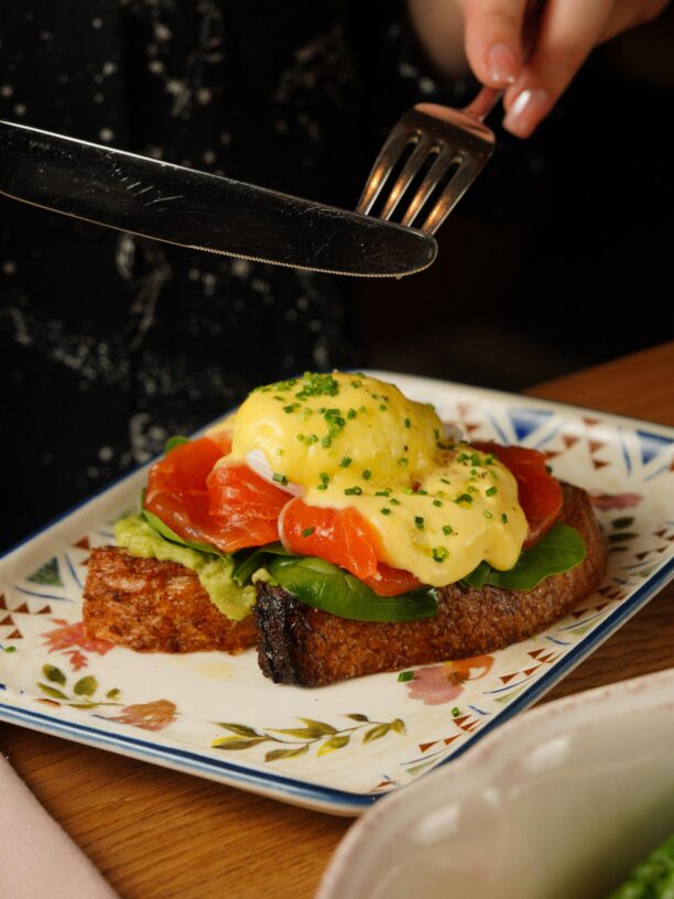 the best breakfast and brunch spots around manchester