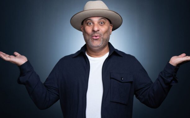 Legendary comedian Russell Peters heads to O2 Apollo Manchester