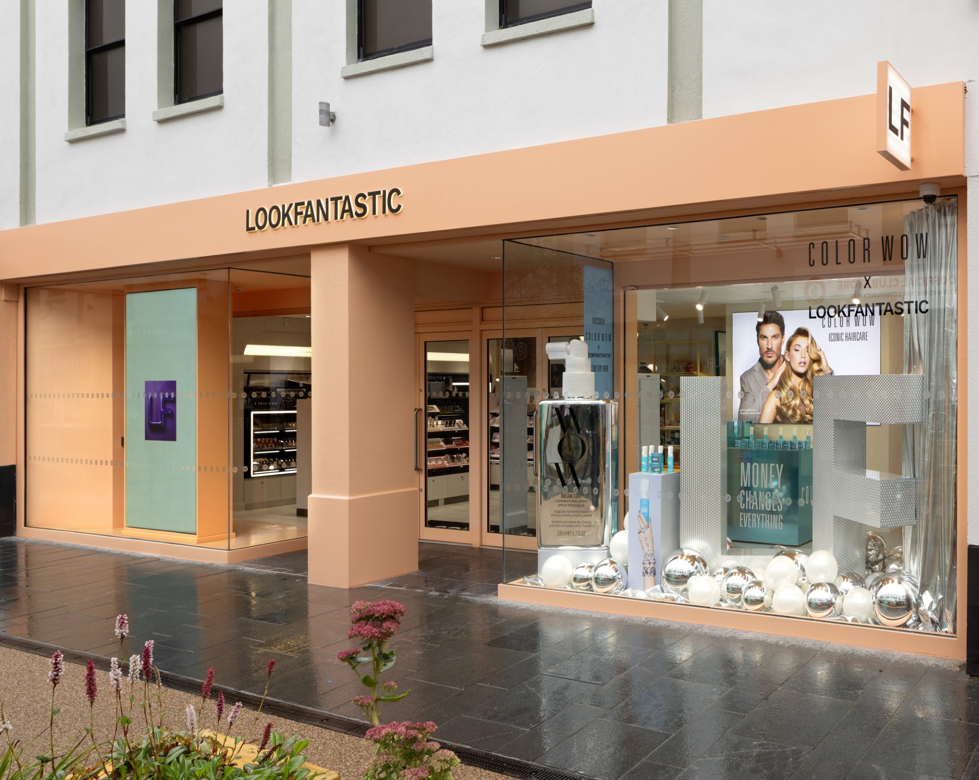 LOOKFANTASTIC opens its first-ever concept store in Altrincham