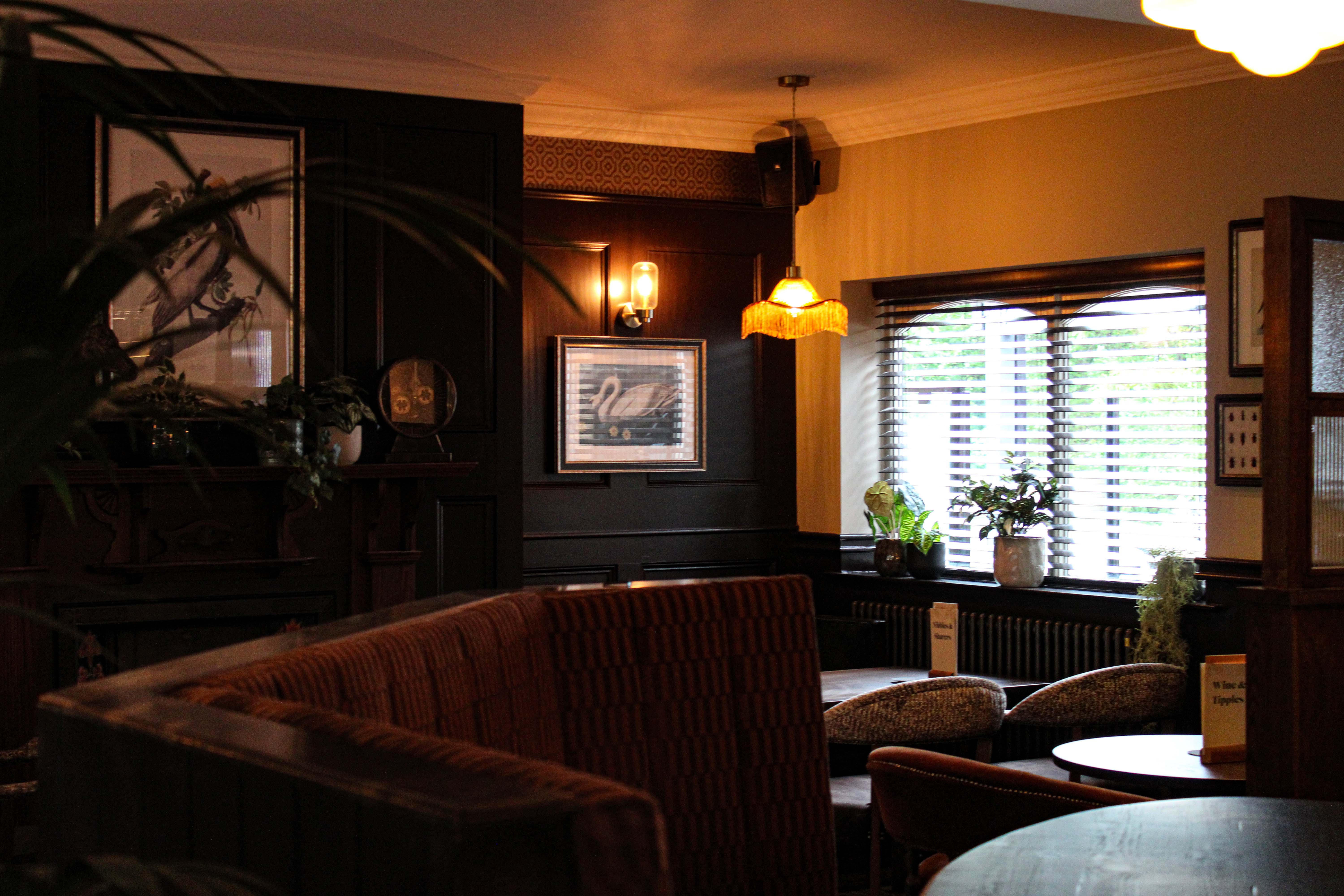 Thread Stockport Popular Stockport pub reopens following £400k transformation